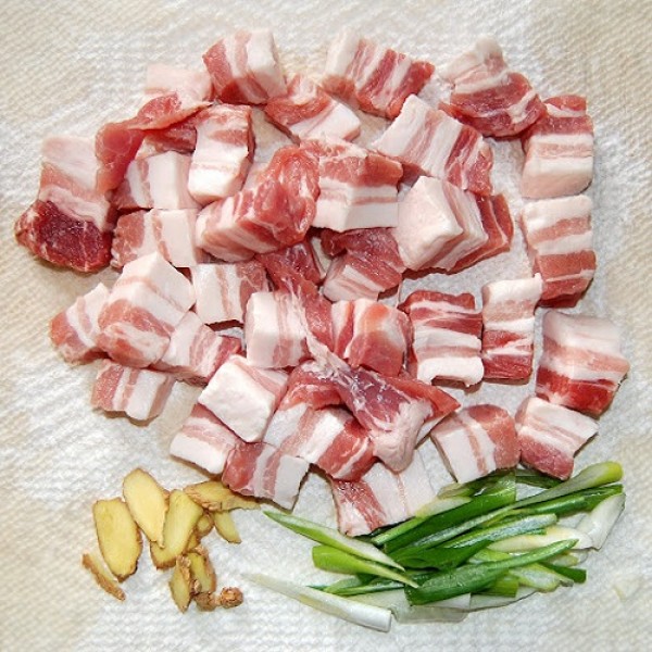 Pork Belly-Finger Cut(Menudo Cut)